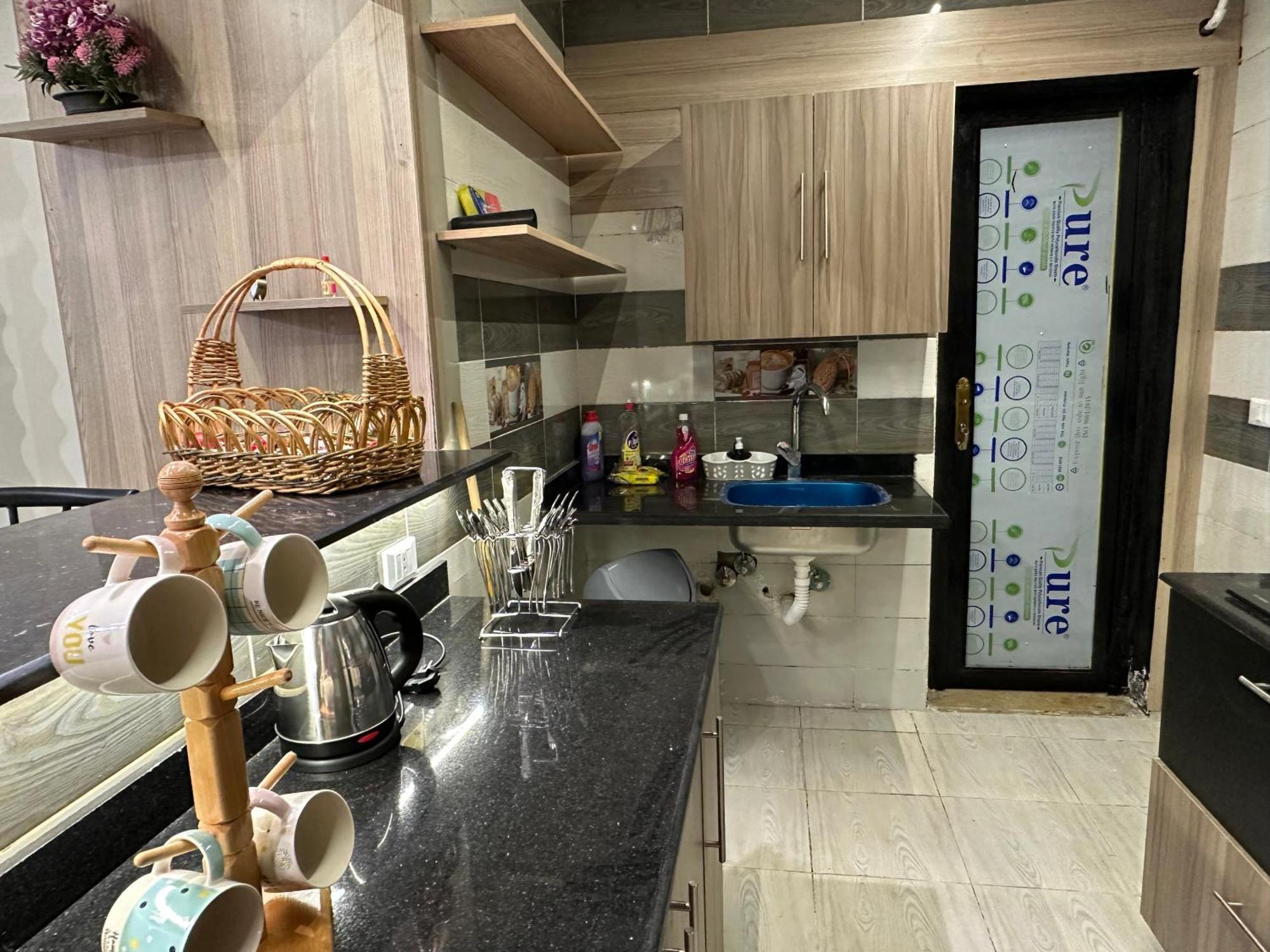 Luxury 3bedroom Family Apartment *