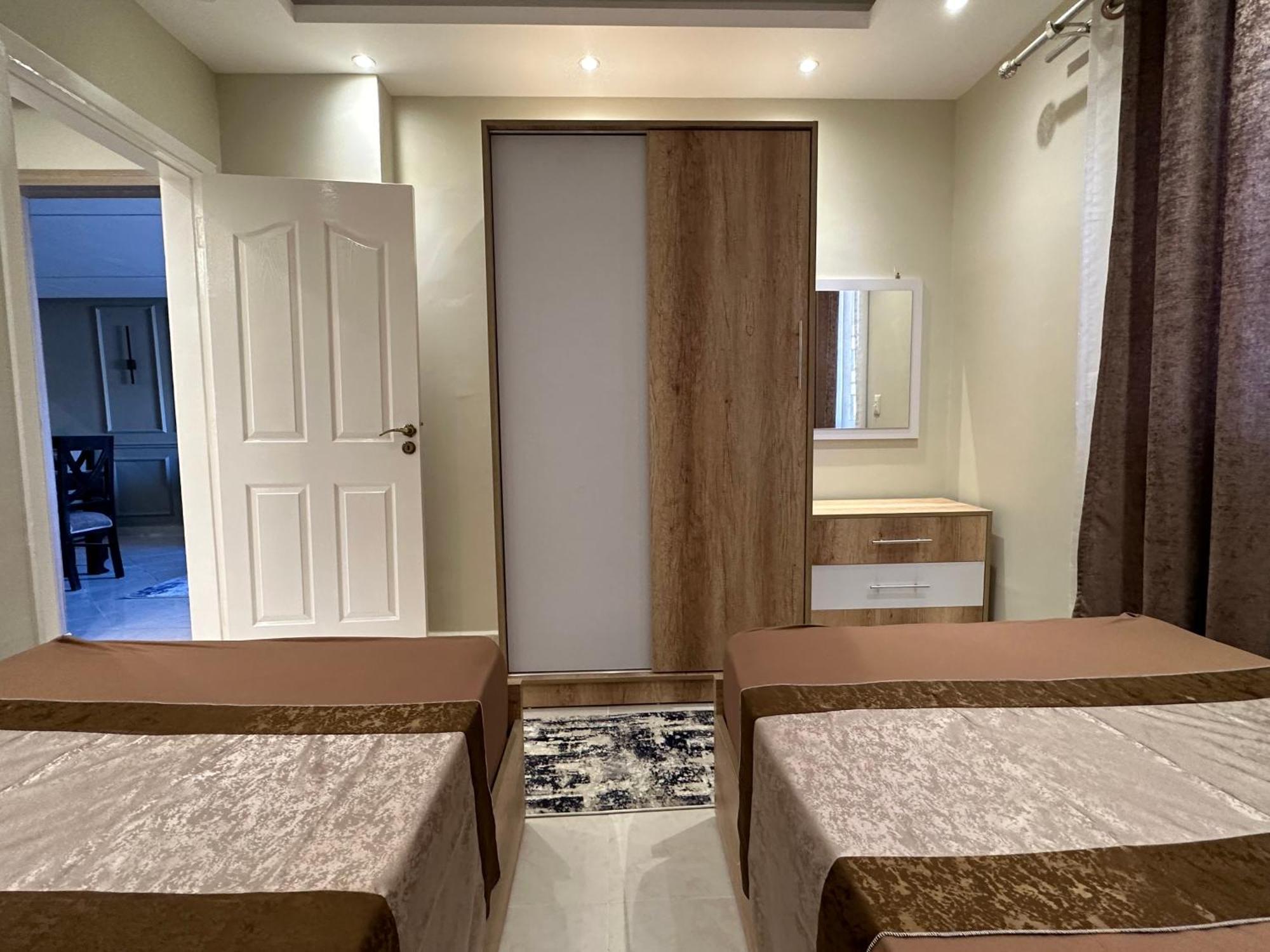 Luxury 3bedroom Family Apartment *